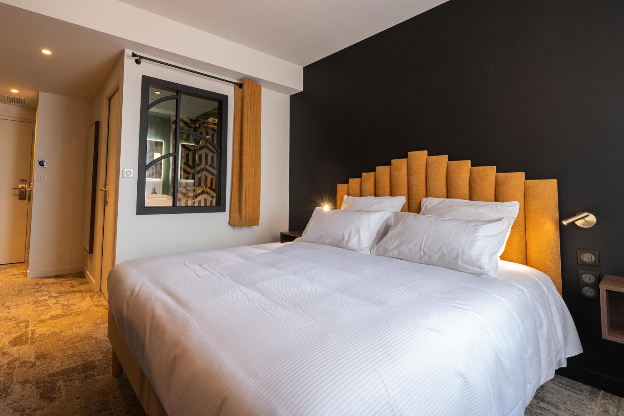 Hotel Les Pins サン・トロジャン・レ・バン エクステリア 写真