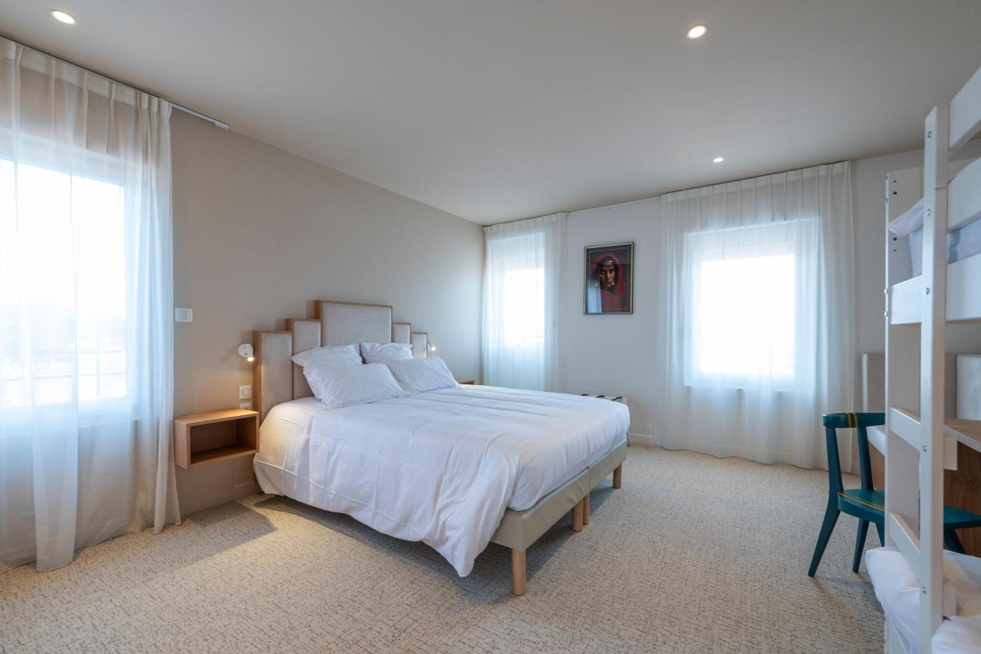 Hotel Les Pins サン・トロジャン・レ・バン エクステリア 写真