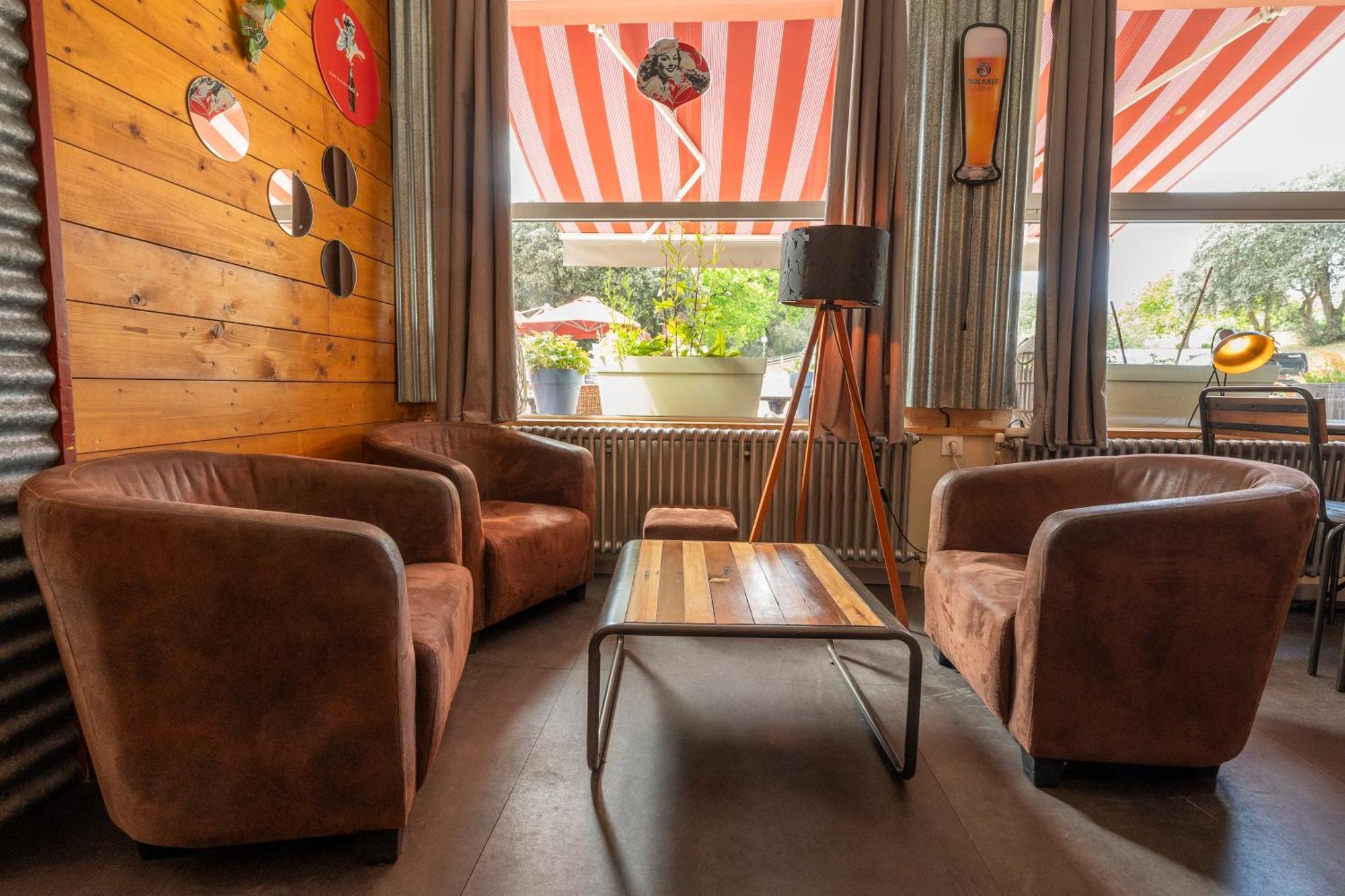 Hotel Les Pins サン・トロジャン・レ・バン エクステリア 写真