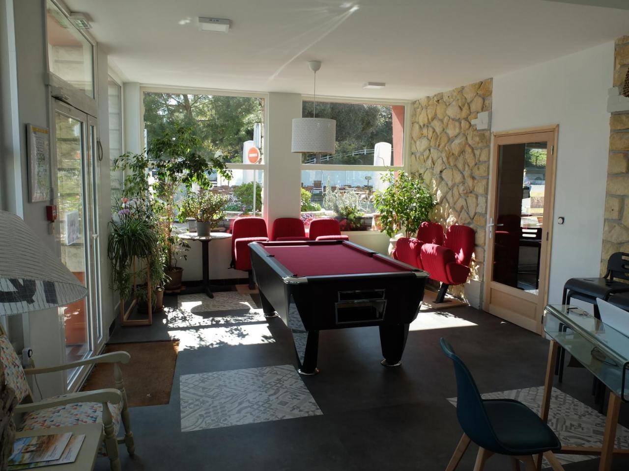 Hotel Les Pins サン・トロジャン・レ・バン エクステリア 写真