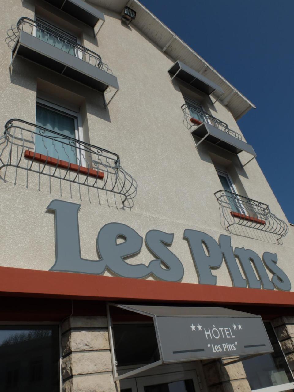 Hotel Les Pins サン・トロジャン・レ・バン エクステリア 写真